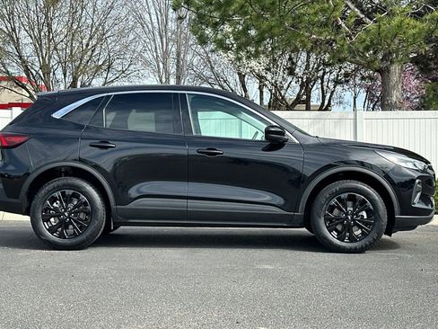 Used 2024 Ford Escape Active image 3