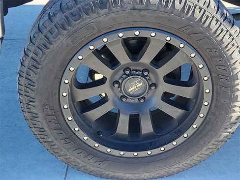 Used 2015 Chevrolet Silverado 1500 LT w/ All Star Edition image 31