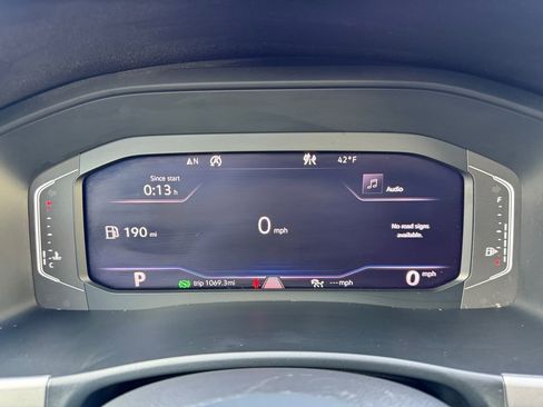 Used 2021 Volkswagen Atlas SEL image 13