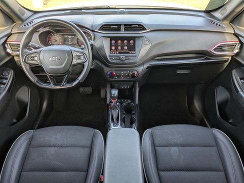 Used 2023 Chevrolet TrailBlazer RS image 16
