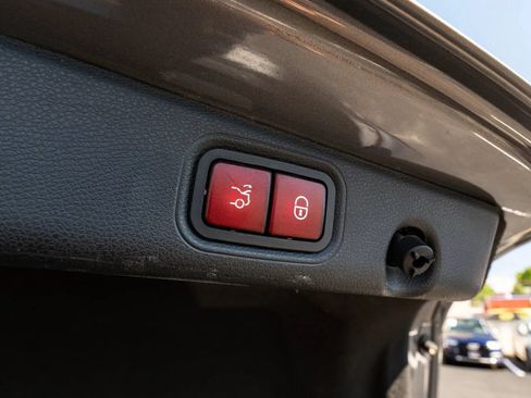 Used 2018 Mercedes-Benz E 63 AMG S image 25