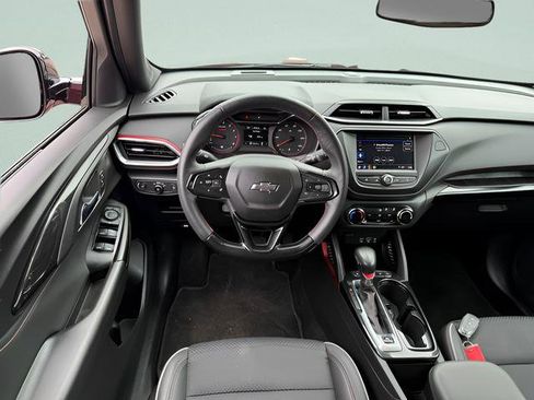Used 2022 Chevrolet TrailBlazer RS AWD/4WD image 7