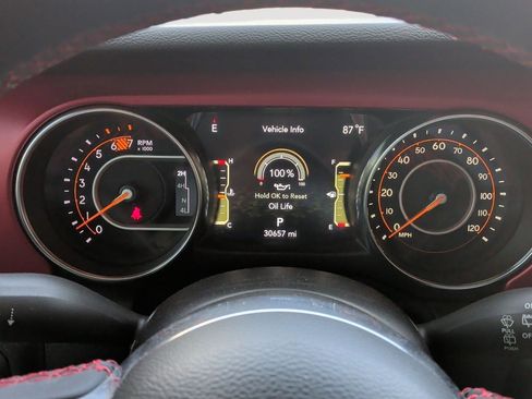 Used 2023 Jeep Wrangler Unlimited Rubicon image 20