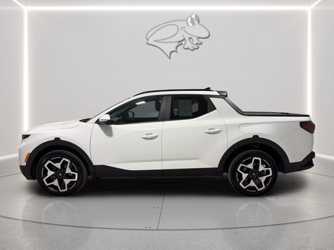 Used 2024 Hyundai Santa Cruz Limited AWD/4WD image 2