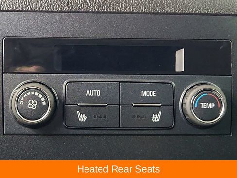 Used 2017 GMC Yukon SLT AWD/4WD image 28
