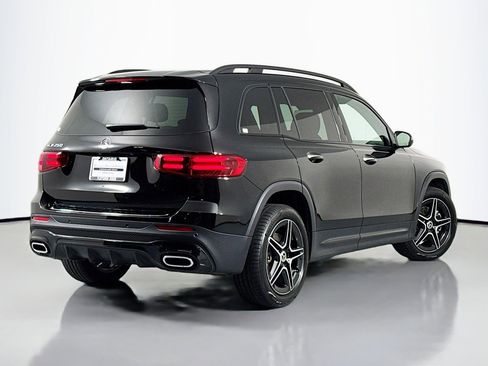 Certified 2024 Mercedes-Benz GLB 250 image 12