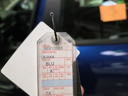 Used 2025 Kia K4 LXS image 5