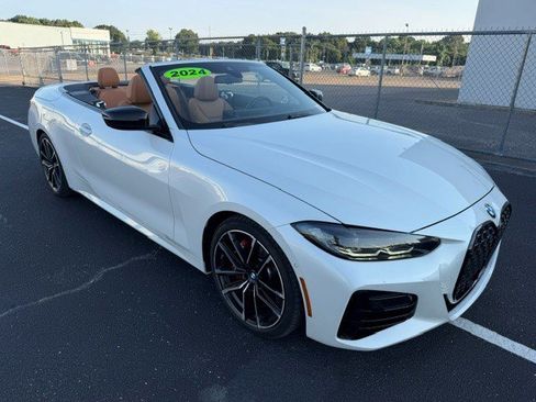 Used 2024 BMW M440i Convertible w/ Premium Package RWD image 22