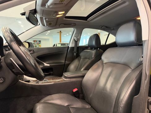 Used 2011 Lexus IS 250 AWD image 6
