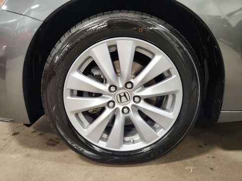 Used 2011 Honda Accord EX-L image 10