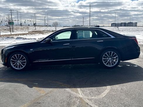 Used 2018 Cadillac CT6 Luxury image 8