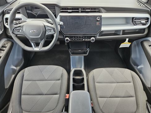 New 2027 Chevrolet Bolt LT w/ Comfort Package FWD image 18