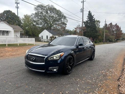 Used 2019 INFINITI Q70 L 3.7 w/ Sensory Package image 1