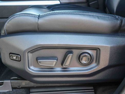 Certified 2025 Toyota Sequoia Platinum w/ TRD Off-Road Package AWD/4WD image 27