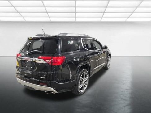 Used 2019 GMC Acadia Denali w/ Technology Package AWD/4WD image 5