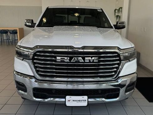 Used 2025 RAM 1500 Laramie AWD/4WD image 41