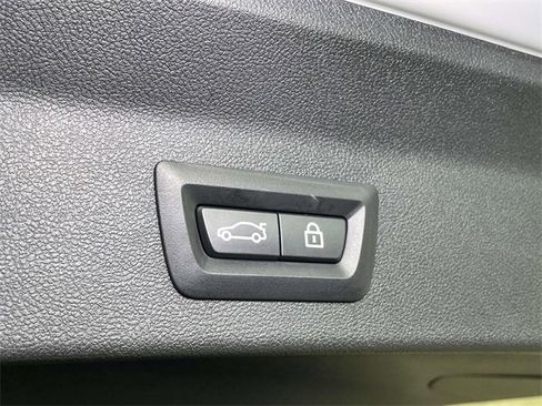 Used 2022 BMW X3 M40i image 21