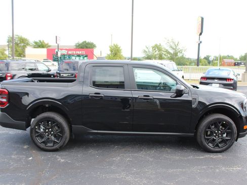 New 2025 Ford Maverick XLT w/ XLT Luxury Package image 6