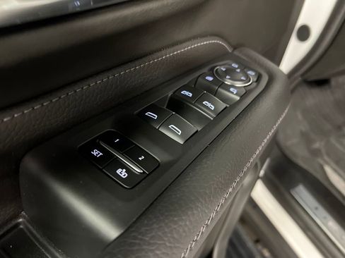 Certified 2024 GMC Yukon Denali w/ Denali Reserve Package image 17