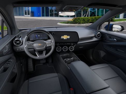 New 2025 Chevrolet Blazer EV LT w/ Super Cruise Package AWD/4WD image 15