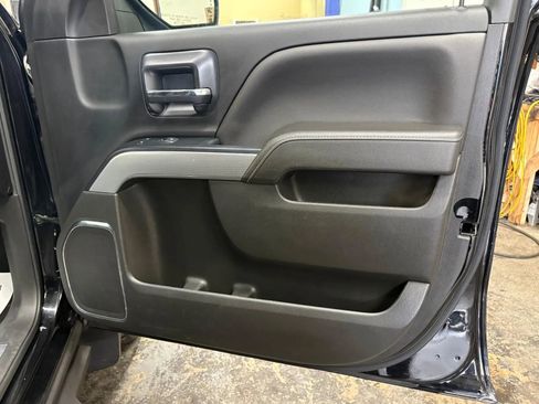 Used 2017 Chevrolet Silverado 1500 LTZ Z71 w/ Midnight Edition image 25