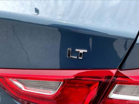 Used 2024 Chevrolet Malibu LT FWD image 21