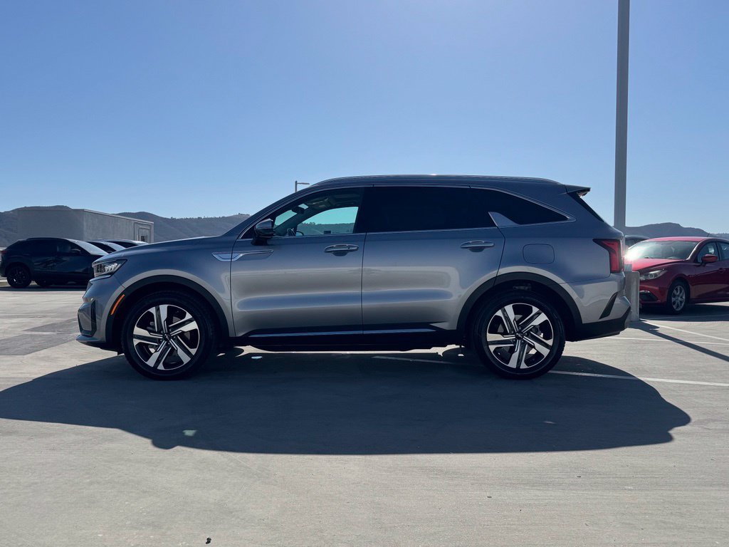 Used 2023 Kia Sorento EX w/ Panoramic Sunroof Package AWD/4WD image 7