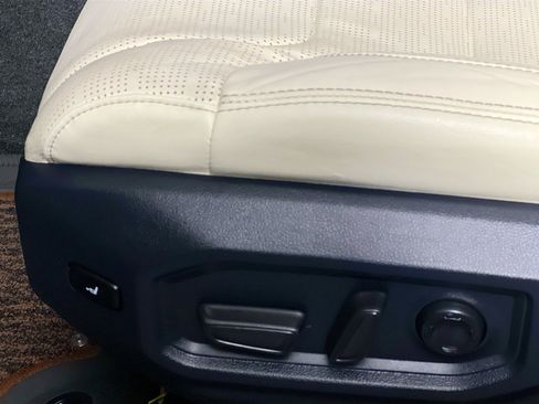 Used 2023 Toyota Tundra 1794 Edition AWD/4WD image 15