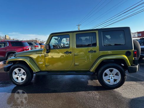 Used 2007 Jeep Wrangler Unlimited Sahara image 8