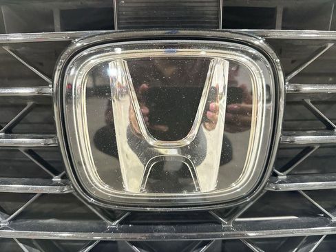 Used 2023 Honda Accord EX image 28