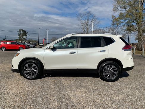 Used 2016 Nissan Rogue SL w/ SL Premium Package image 5