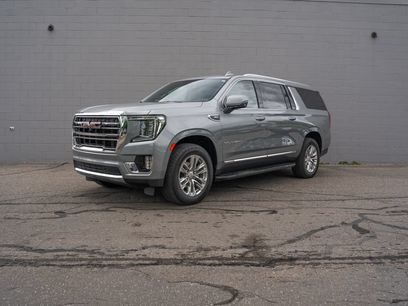 Used 2023 GMC Yukon XL SLT w/ SLT Premium Package