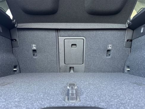 New 2026 Volvo XC40 B5 Plus w/ Protection Package Premier image 14