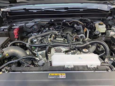 Used 2025 Toyota Tacoma SR5 image 17