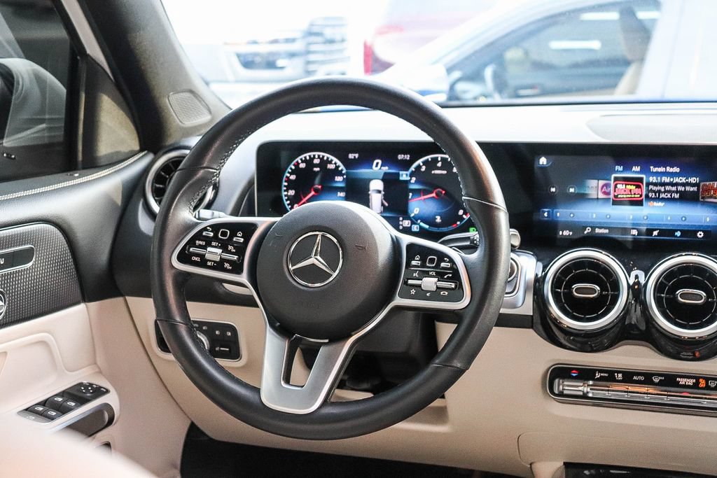 Used 2021 Mercedes-Benz GLB 250 image 17