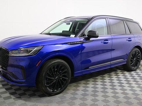 New 2026 Lincoln Aviator Reserve image 2