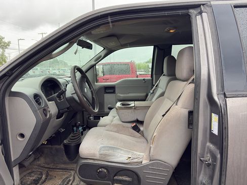 Used 2006 Ford F150 STX AWD/4WD image 9