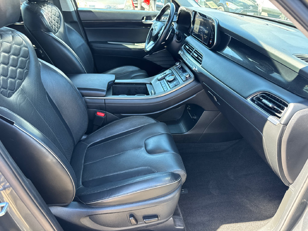 Used 2021 Hyundai Palisade Limited w/ Cargo Package AWD/4WD image 15
