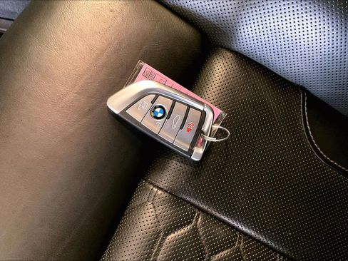 Used 2022 BMW X5 M w/ Executive Package image 13