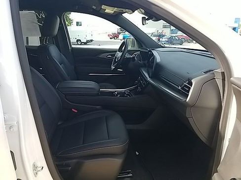 Certified 2026 Chevrolet Traverse LT AWD/4WD image 26