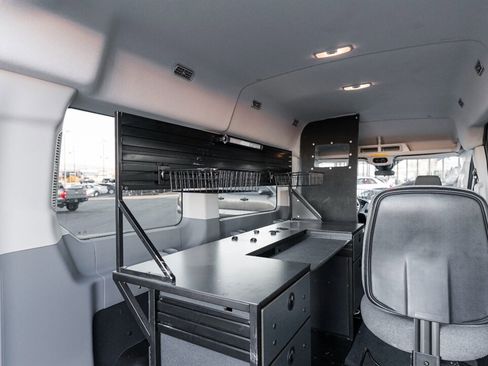 Used 2017 Ford Transit 150 XLT image 39