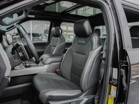 Used 2019 Ford F150 Raptor w/ Equipment Group 802A Luxury AWD/4WD image 26