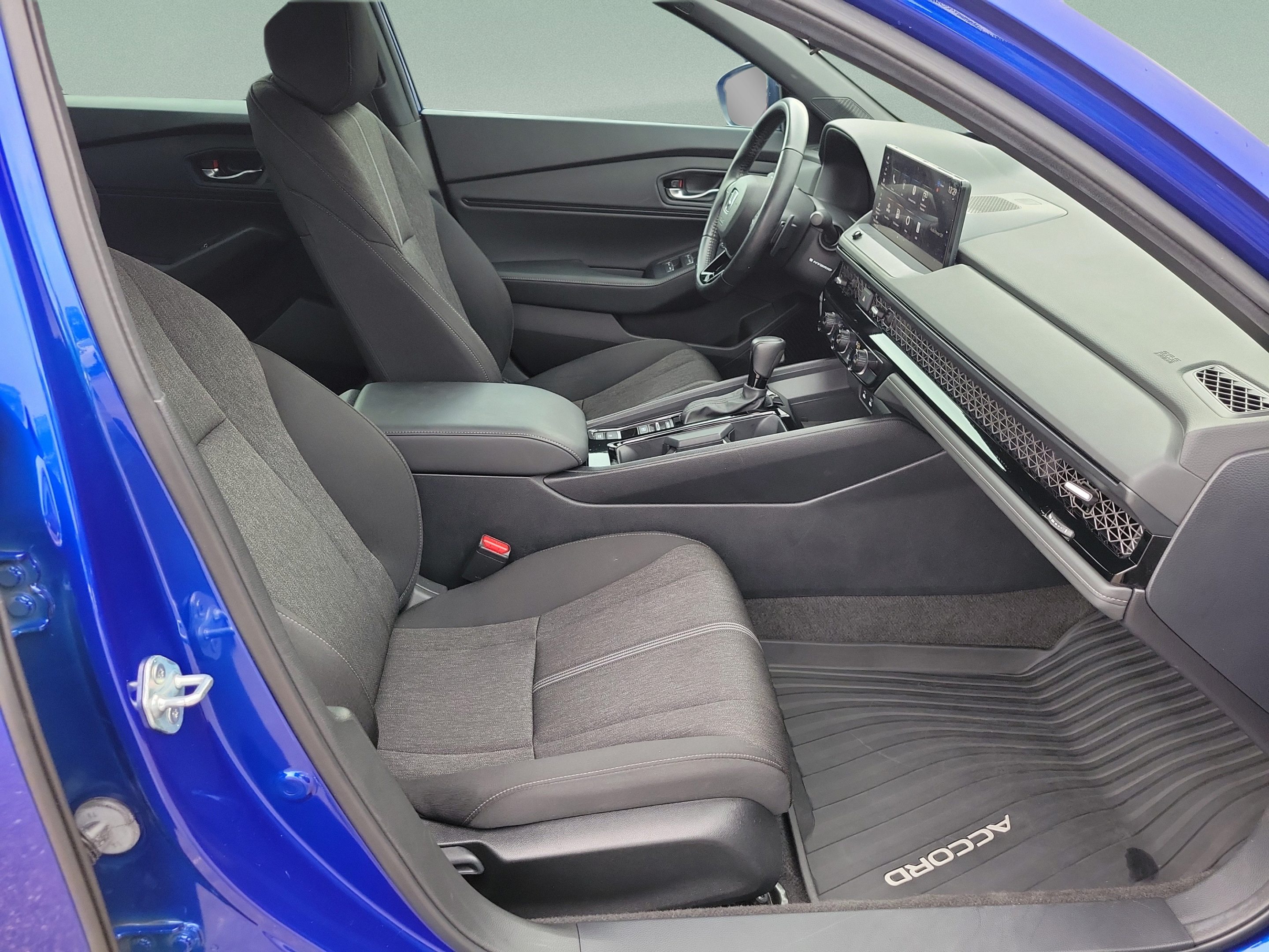 Used 2024 Honda Accord Sport image 18