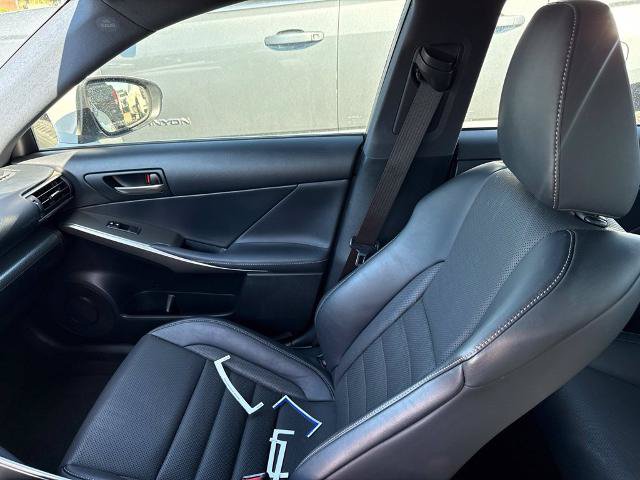Used 2017 Lexus IS 200t F Sport w/ F Sport Package RWD image 13