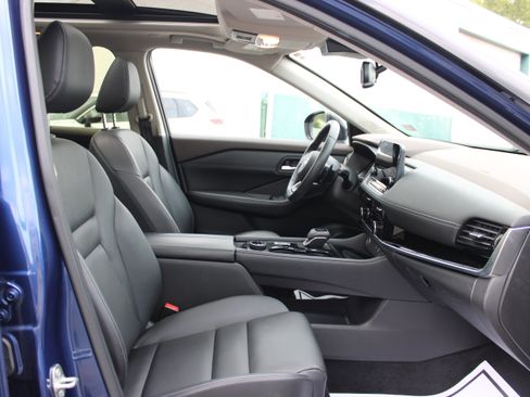 Certified 2023 Nissan Rogue SL w/ SL Premium Package AWD/4WD image 16
