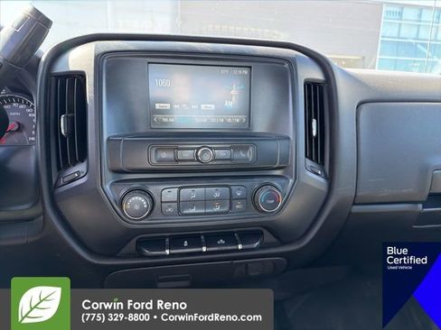 Used 2018 Chevrolet Silverado 1500 W/T w/ Trailering Package image 10