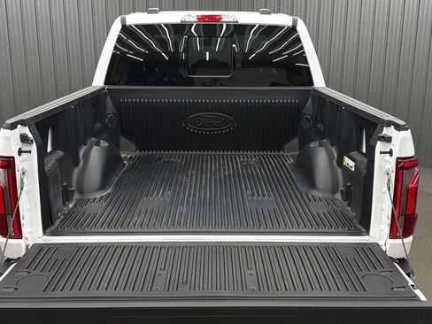 Used 2025 Ford F150 Lariat AWD/4WD image 17
