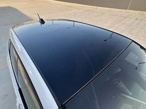 Used 2015 BMW i3 w/ Range Extender image 12