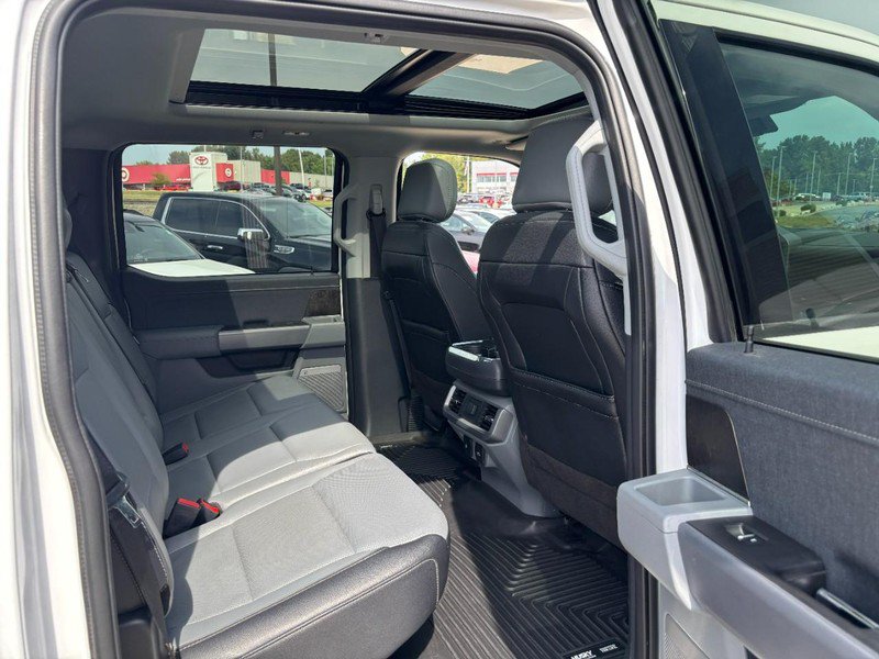 Used 2022 Ford F150 Lariat AWD/4WD image 13