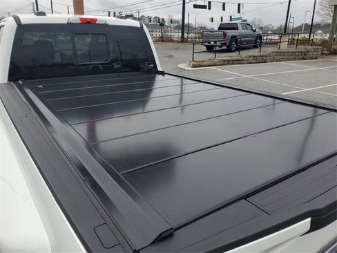 Used 2022 Ford F450 Limited w/ FX4 Off-Road Package image 37